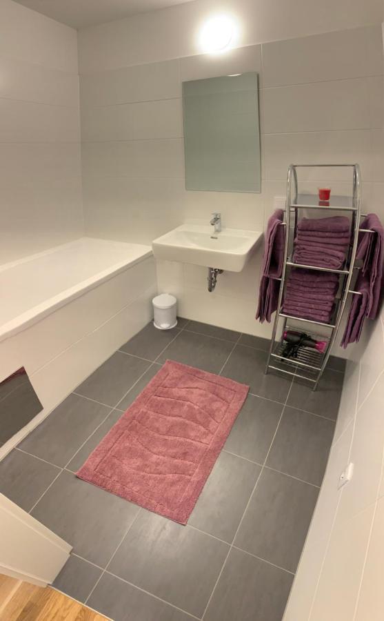 Modern Airconditioned City Apartment Close To Vic Viena Exterior foto